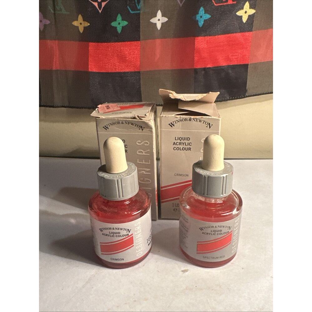 Winsor & Newton Liquid Acrylic Colour 30 ml. / 1 oz. Bottle red one new one used